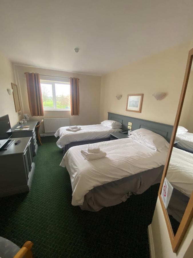 Bells Hotel Coleford  Eksteriør billede